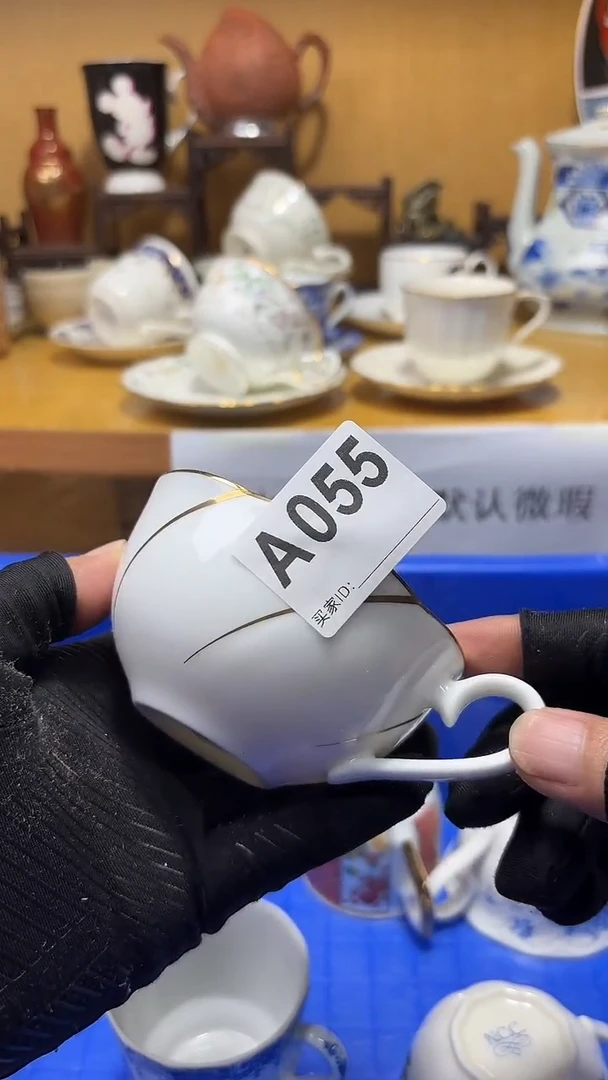 茹***庄中古货品默认微瑕