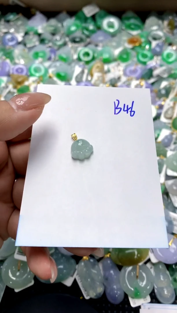 【闪购商品】翡翠颈饰18K金镶嵌11111111111111111