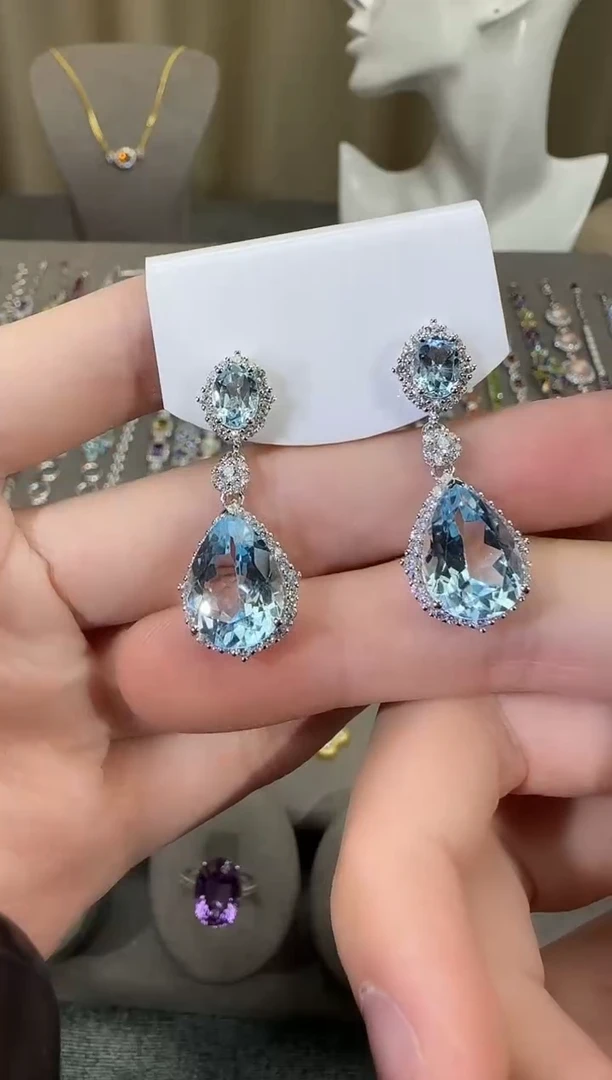 银S925镶嵌托帕石耳饰10*15mm耳坠水滴款