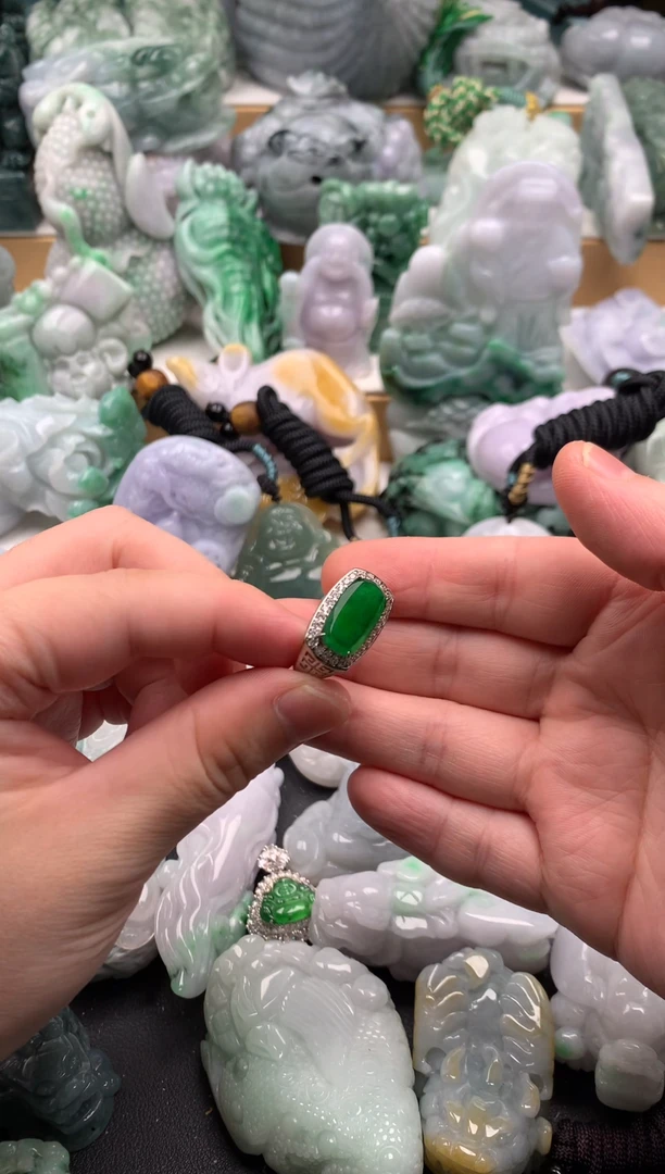 吊坠(不含链)未镶嵌翡翠1