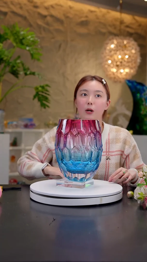 摆件金红蓝凹切面花器