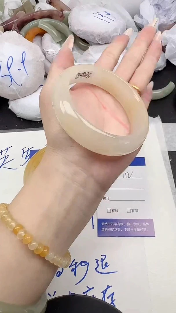 未镶嵌手镯石英质玉112/56-58