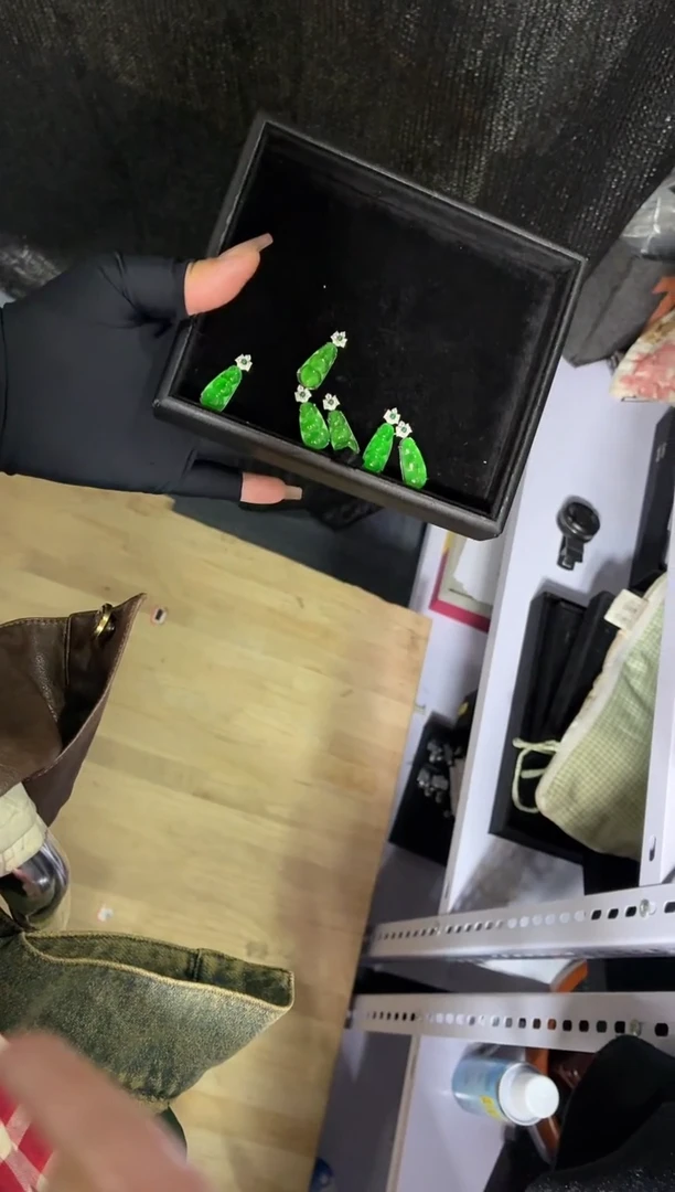 未镶嵌定制翡翠36定制翡翠-多样性发货（发其一）