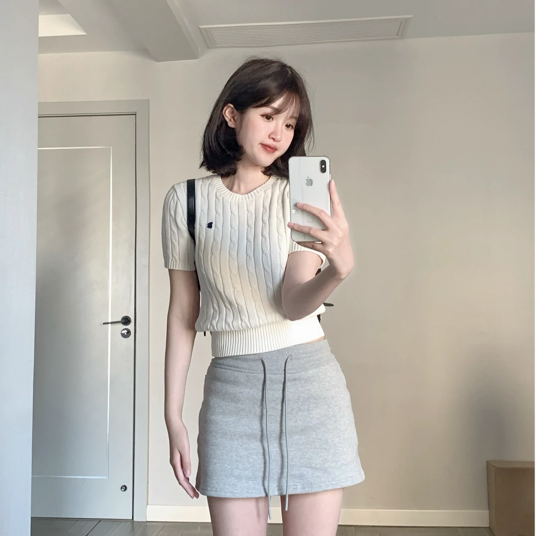 小马刺绣麻花针织衫圆领短袖t恤女夏季新款显瘦气质百搭短款上衣