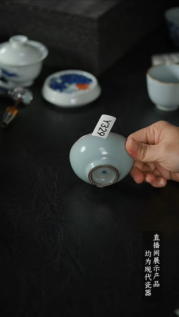 瓷片蝶Y329家庭瓷器日用摆件