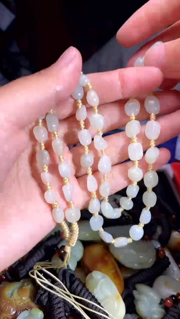 和田玉未镶嵌挂件1