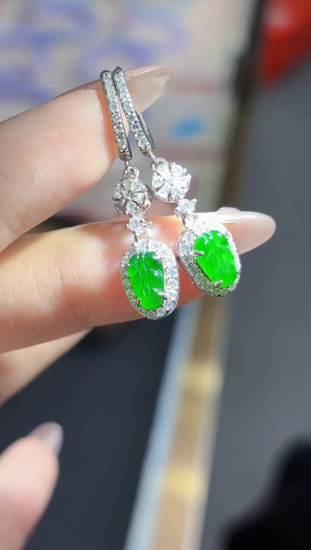 【闪购商品】翡翠耳饰银S925镶嵌多样性发其一