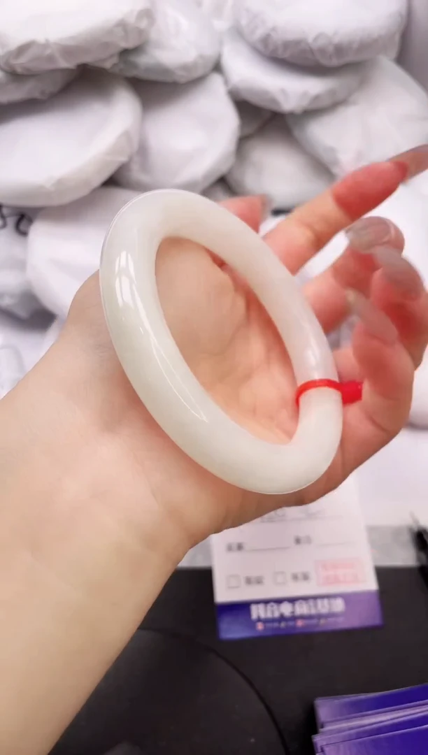 【闪购商品】和田玉手镯未镶嵌3K166-58