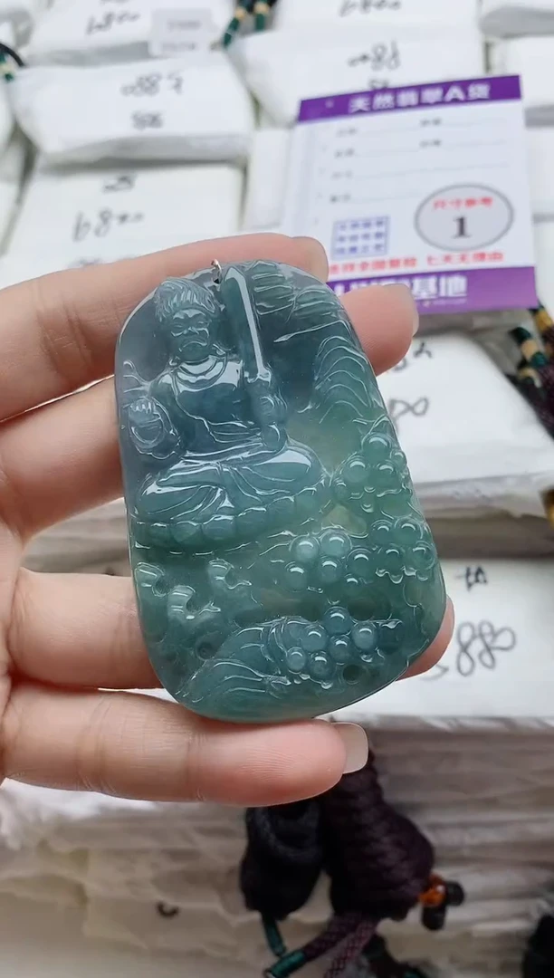 颈饰未镶嵌翡翠8