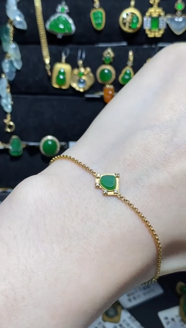 【闪购商品】翡翠手链18K金镶嵌手链