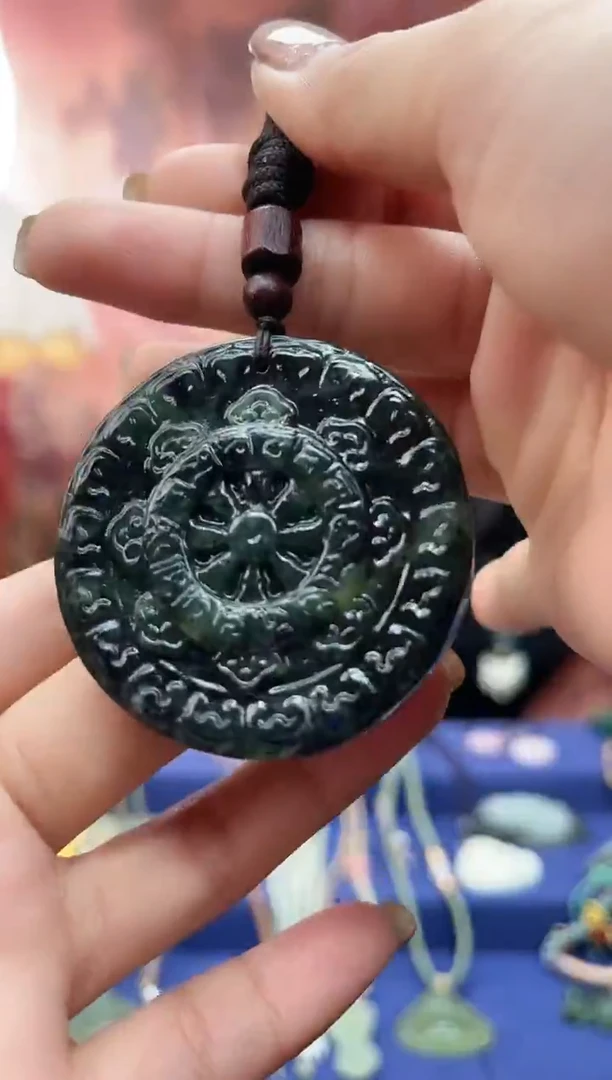未镶嵌岫玉吊坠·