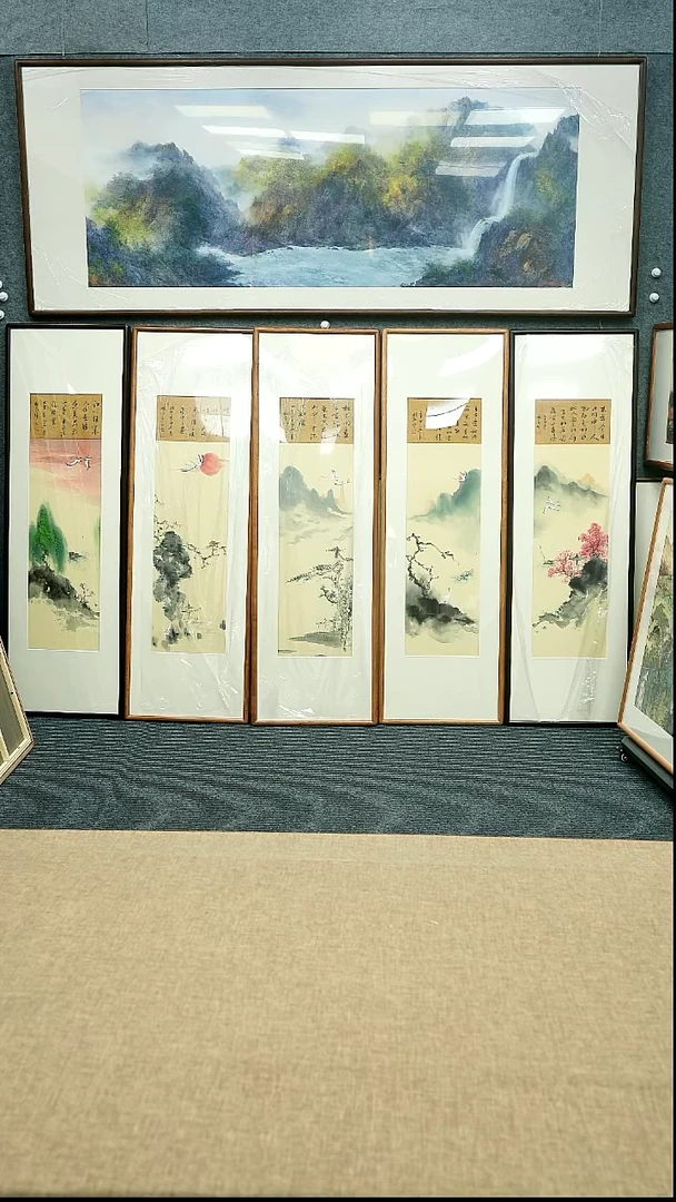 【闪购商品】国画81/刘国志147*47带框五连