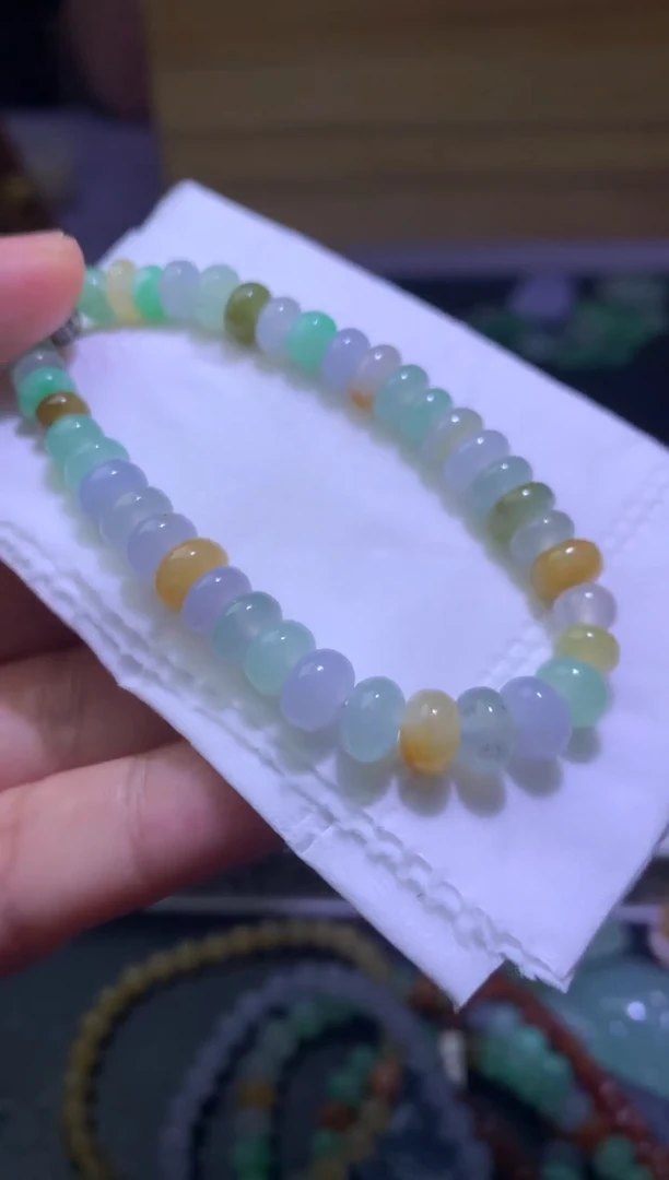 未镶嵌定制翡翠毛货