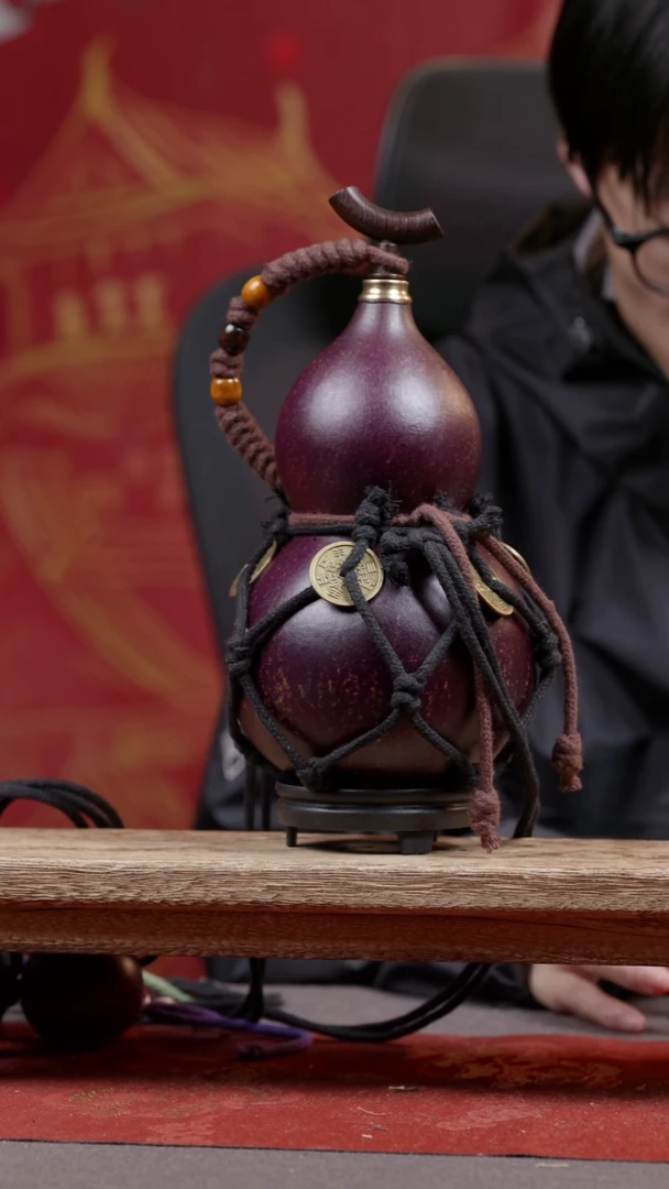 1209号大漆精品葫芦一物一拍6-700ml