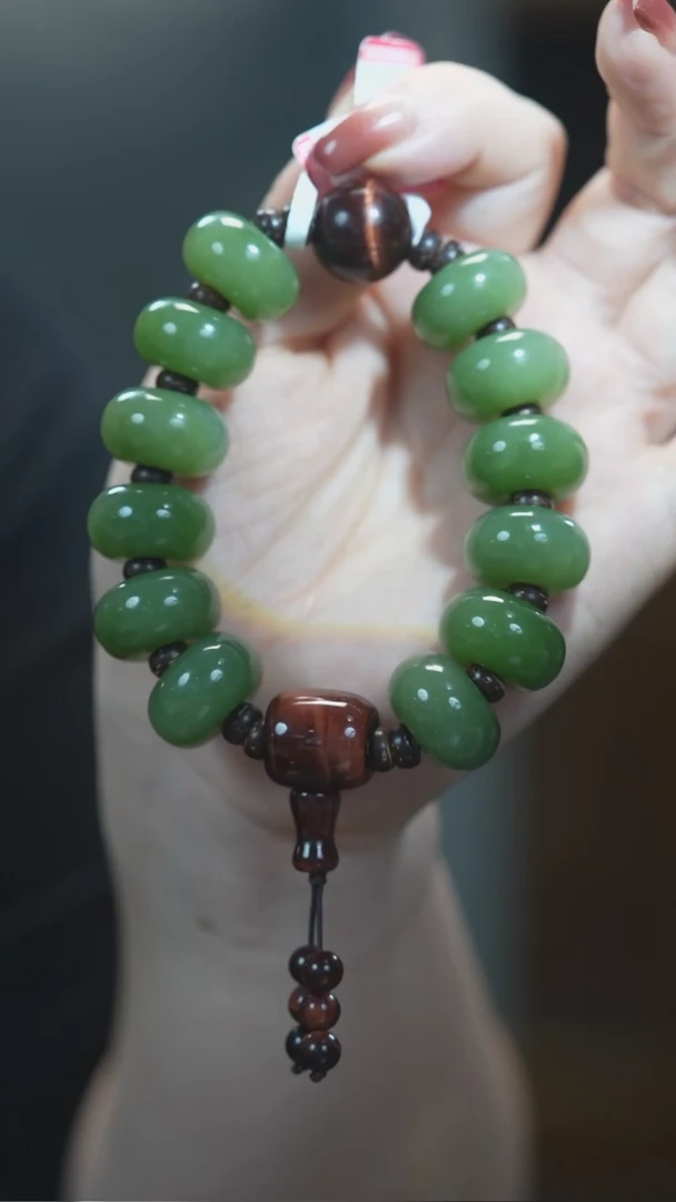未镶嵌手链和田玉（碧玉）算盘珠