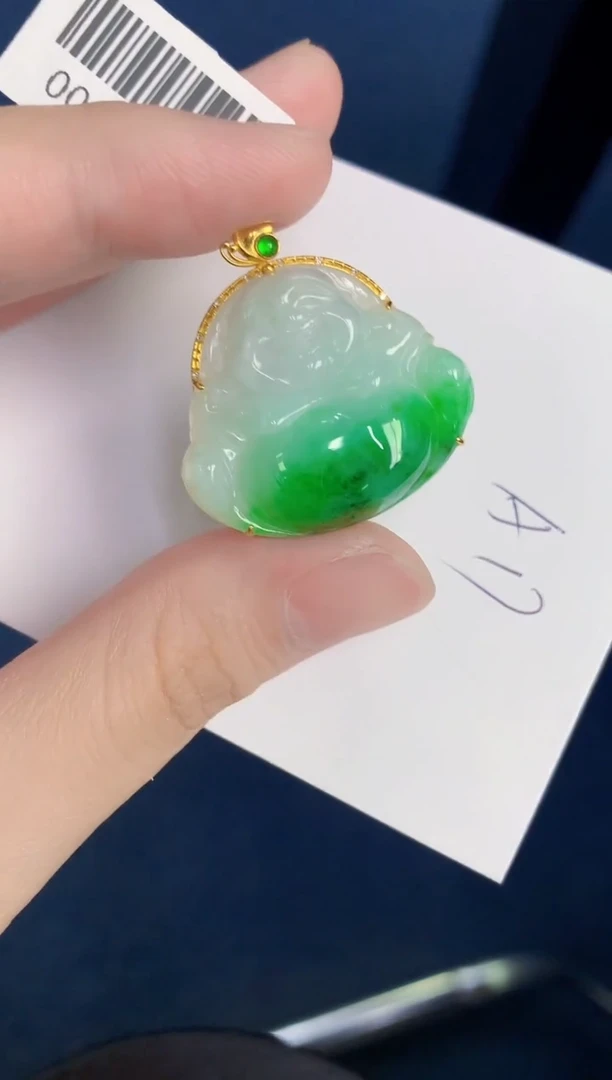 颈饰18K金镶嵌翡翠天然翡翠缅甸A货