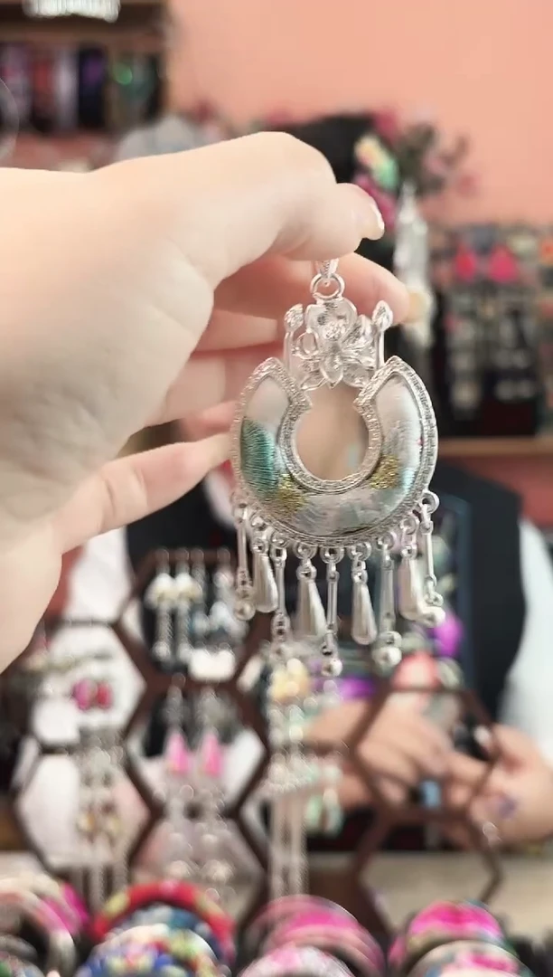 艺枝独绣手工饰品99