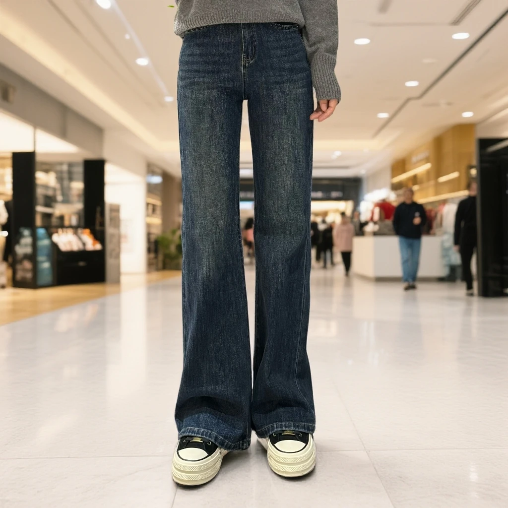 SUMU/宿慕女士秋季新款显瘦高腰2025新款休闲百搭直筒微喇牛仔裤