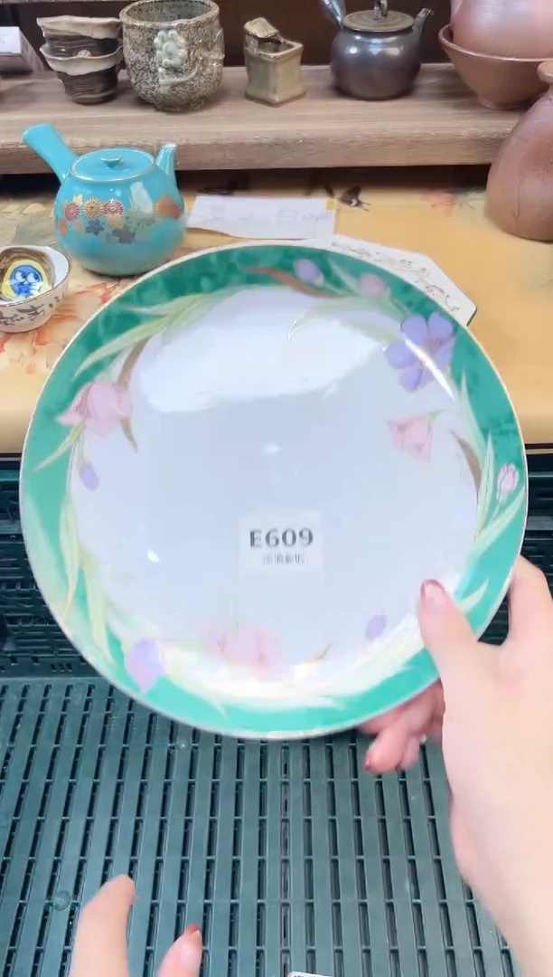 瓷片诗****? 609