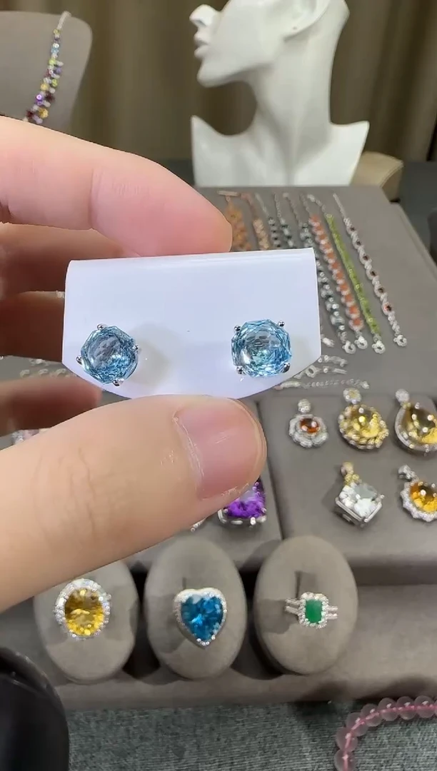 银S925镶嵌托帕石耳饰9mm耳钉玫瑰款