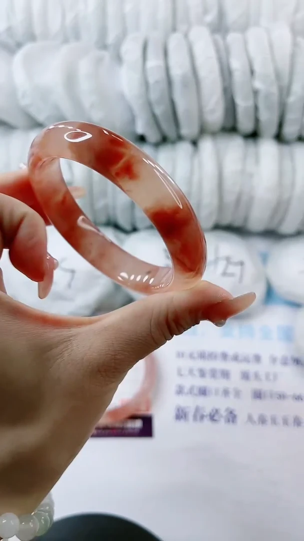 【闪购商品】石英质玉手镯未镶嵌0850583350-多样性发货