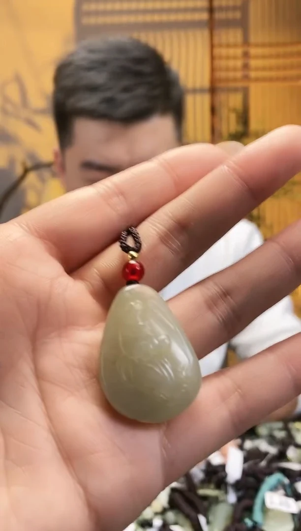 【闪购商品】和田玉颈饰未镶嵌多样性发货，拍一发一