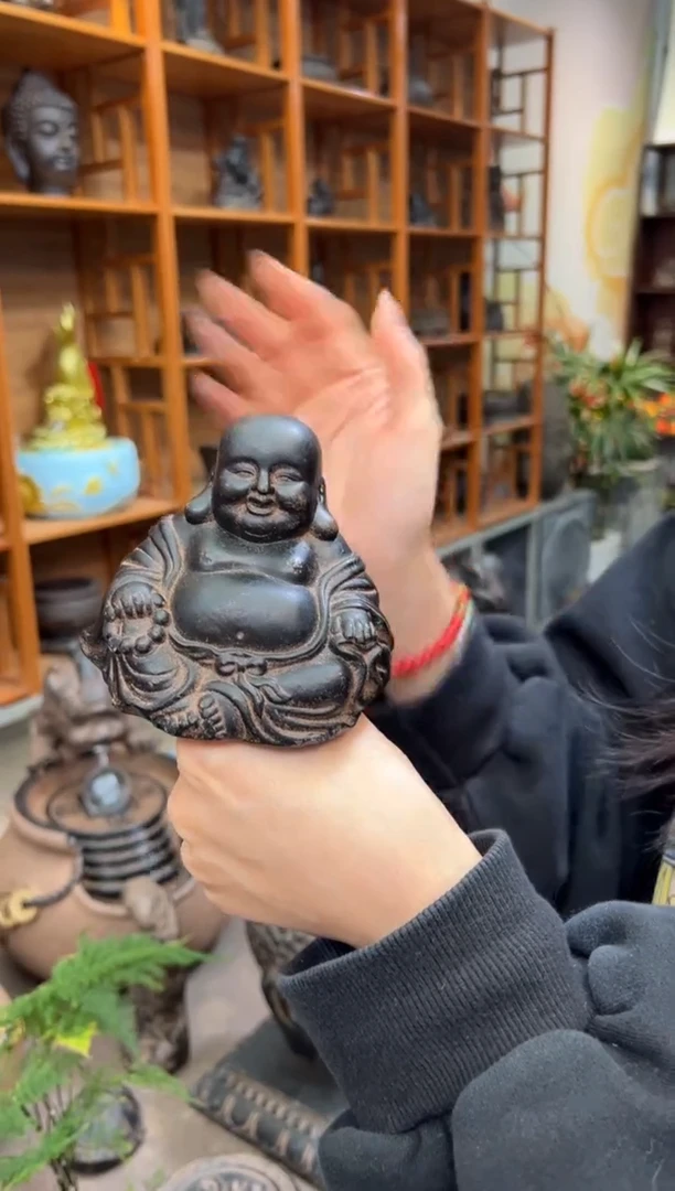 陶土【火山泥】未来佛