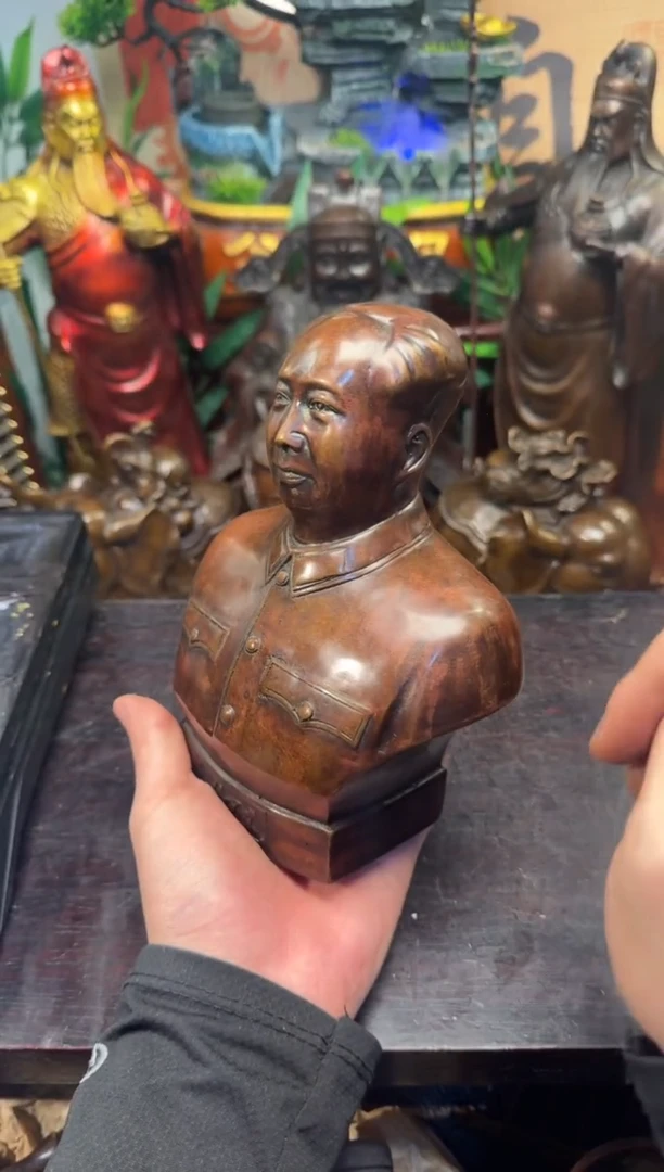 潼潼古铜只卖真铜！（半身伟人像）