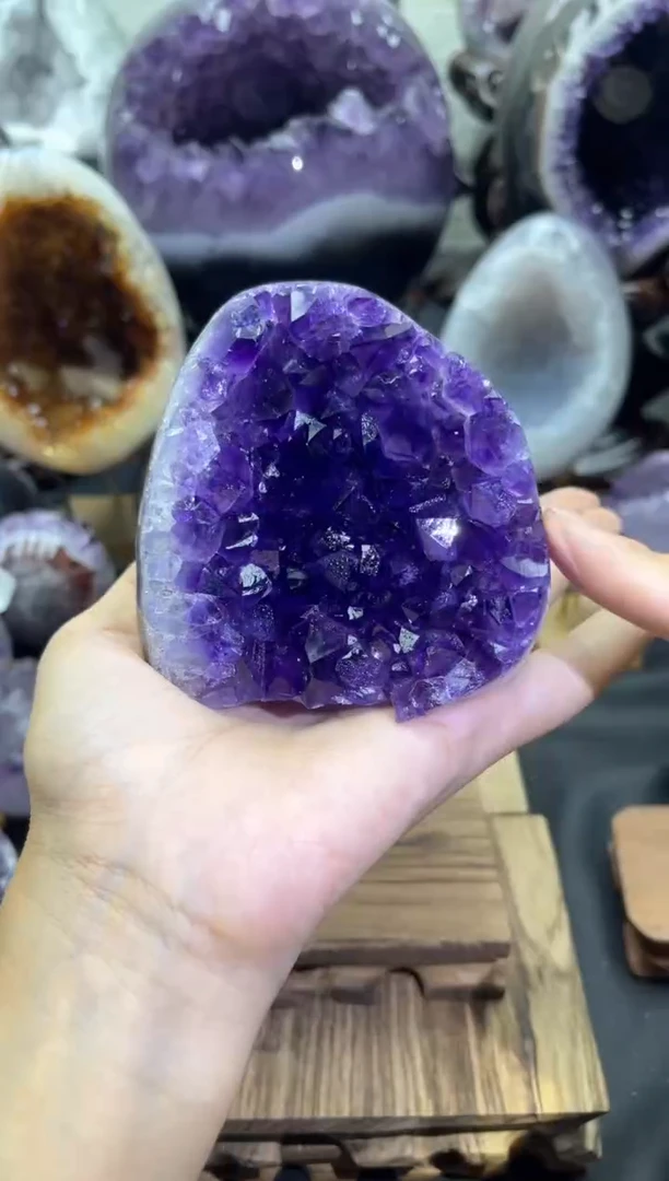未镶嵌大型摆件（非配饰）紫晶336号摆件