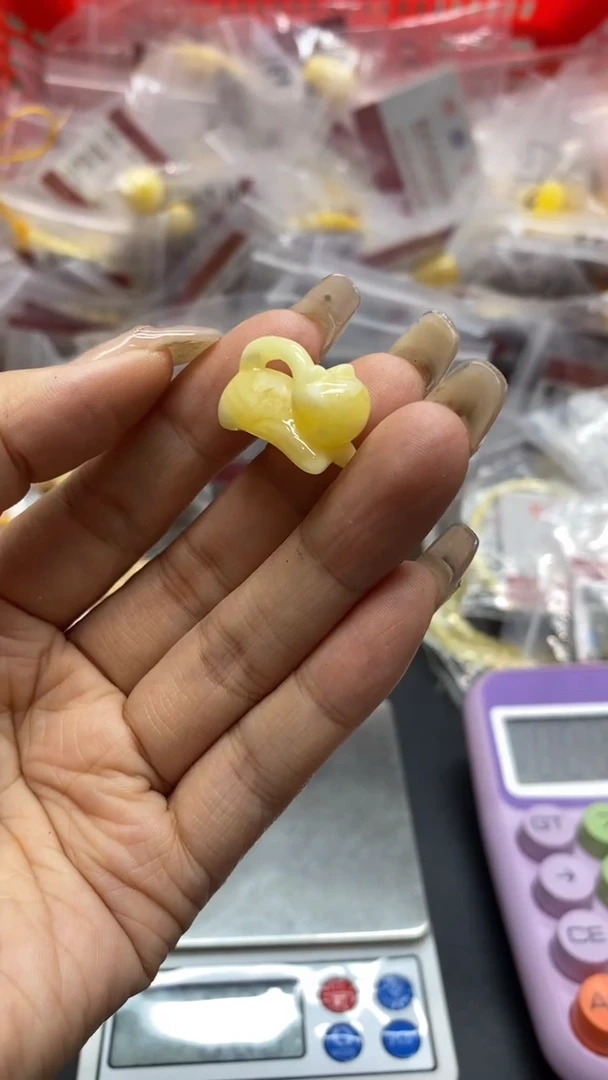 未镶嵌琥珀珠宝奇石狄*東1651/2发1