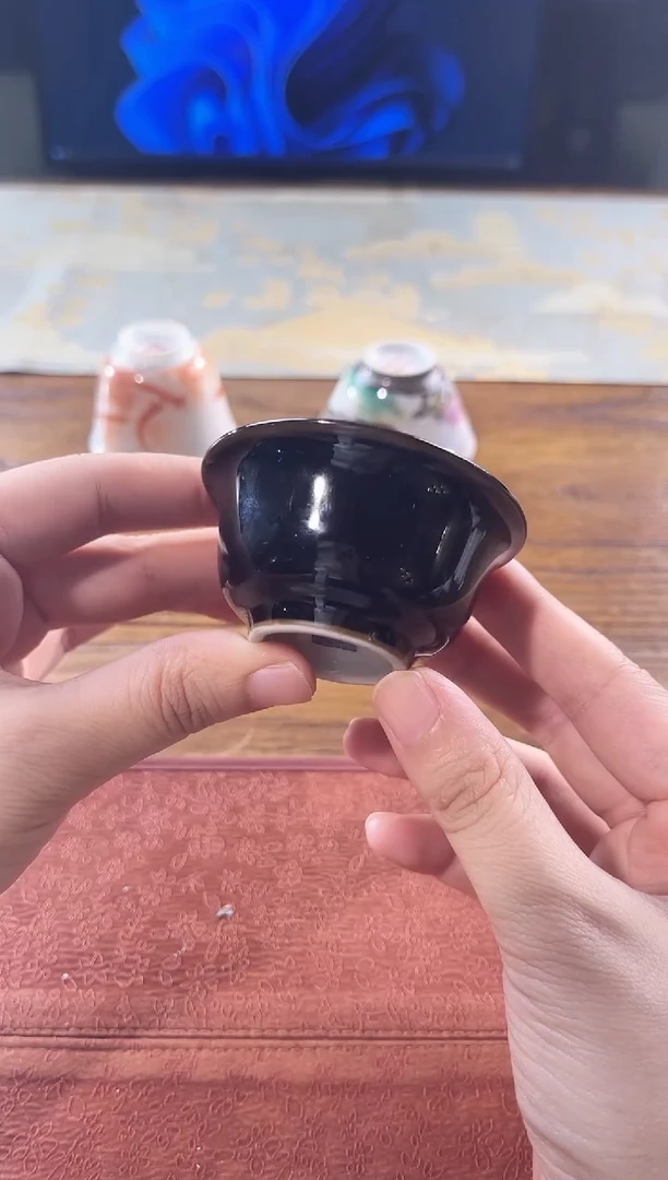 583乌金釉迷你小压手