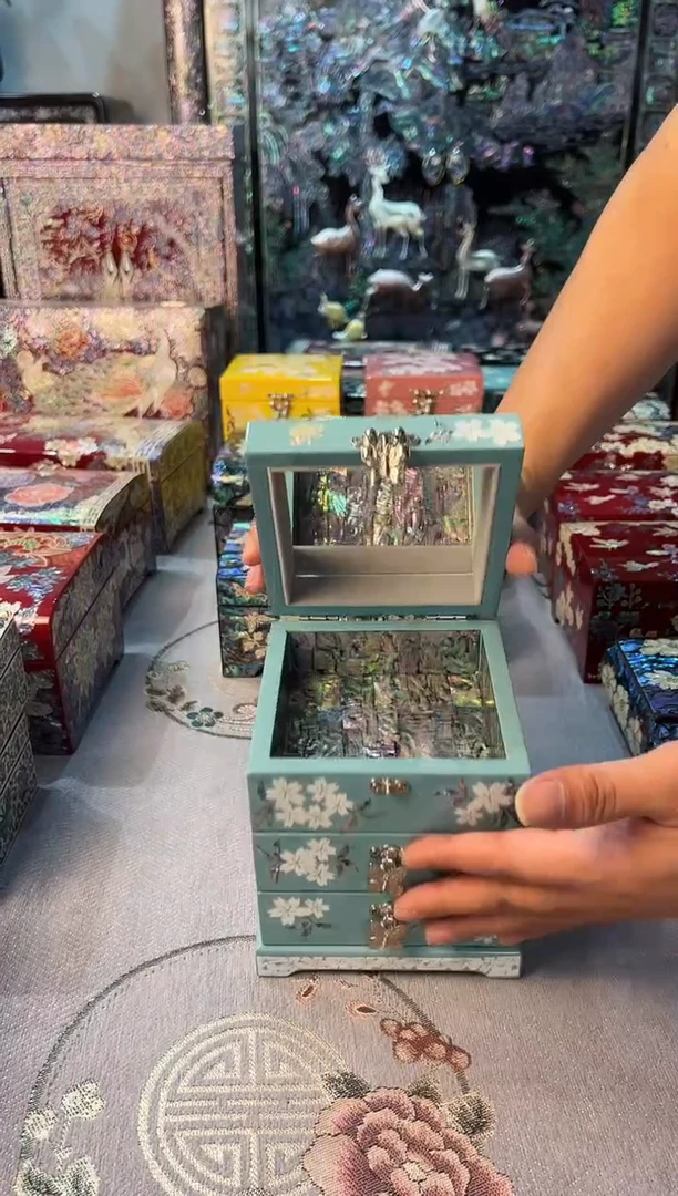 蓝色满贝底 弘贝雅螺钿漆器文化馆