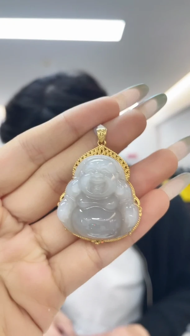 颈饰18K金镶嵌和田玉（多样性发一件）