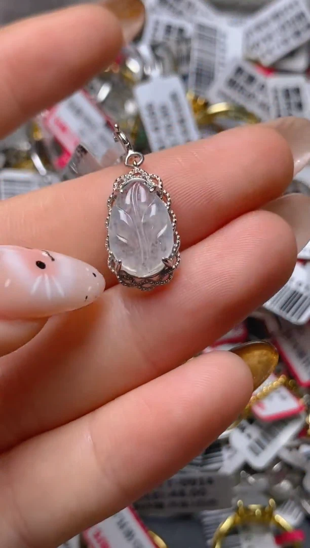 银S925镶嵌戒指翡翠百内无证书