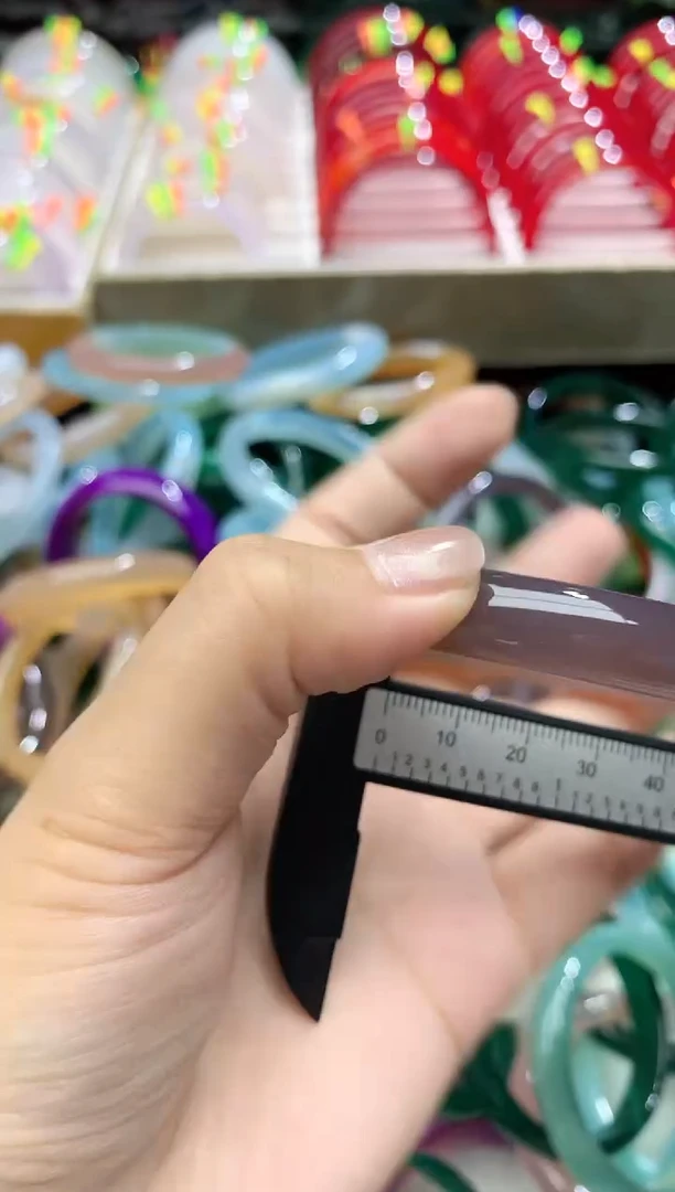 玛瑙/玉髓手镯未镶嵌263