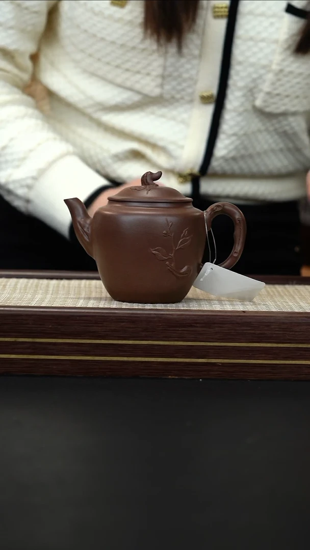 茶壶紫砂57  邵云琴  紫泥 树枝