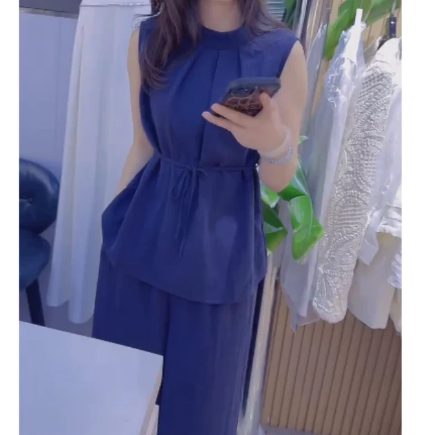 2025夏季新款网红同款洋气韩版潮流设计感套装两件套