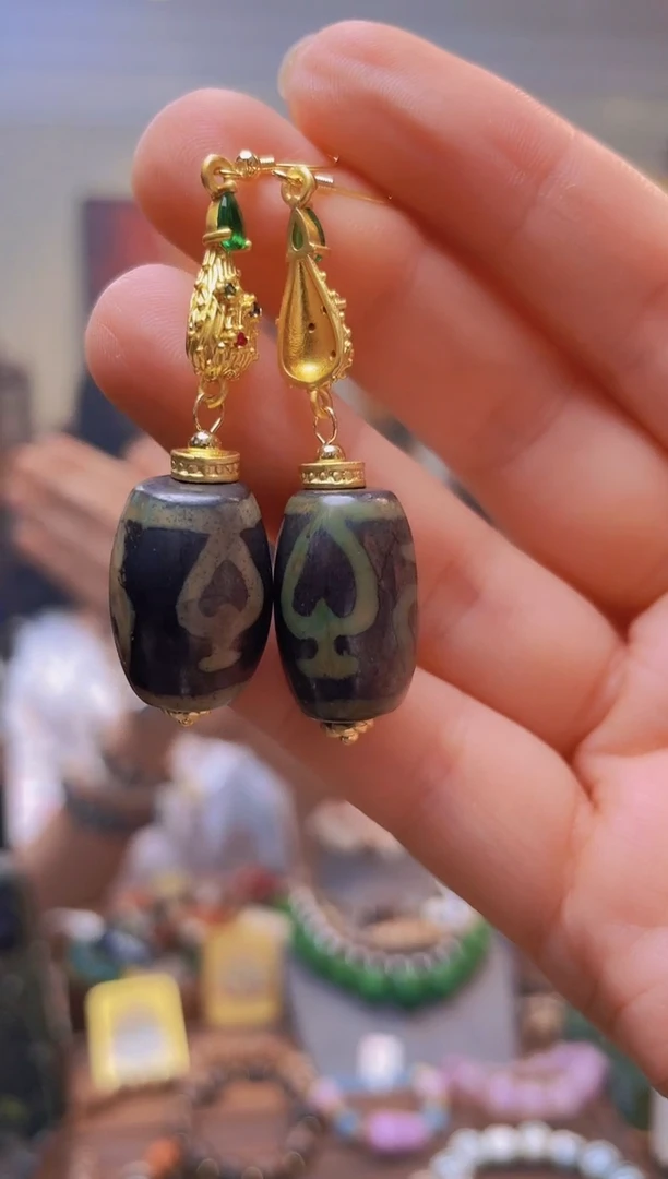 玛瑙/玉髓耳钉未镶嵌宝瓶耳钉耳环