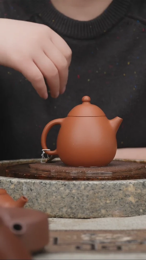 【闪购商品】紫砂茶壶宜兴原矿无添加赵庄朱泥龙蛋180cc