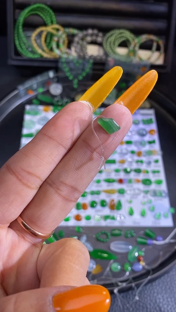 未镶嵌挂件翡翠珠子