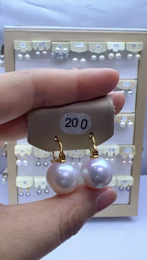 【闪购商品】淡水珍珠耳饰银S925镶嵌200