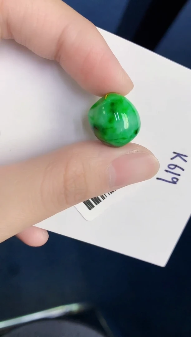 颈饰未镶嵌翡翠天然翡翠缅甸A货