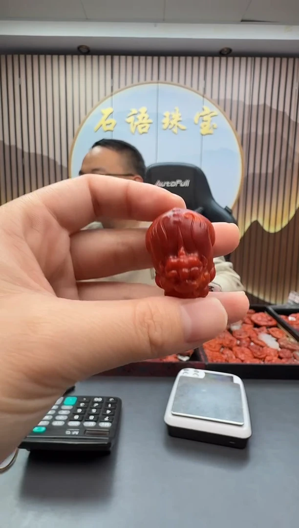 未镶嵌雕刻南红玛瑙047ZB1331产品一个