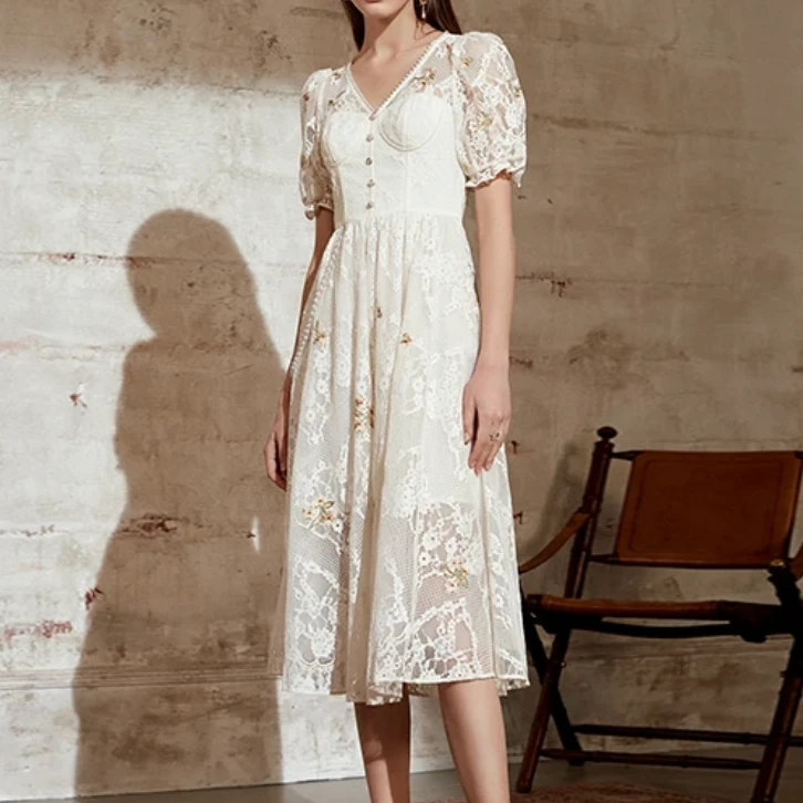 ［依易原创］蕾丝短裙夏季法式复古连衣裙B0101