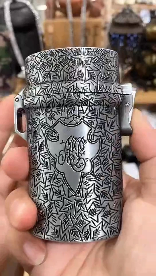 瓷片闪购商品  如图所示