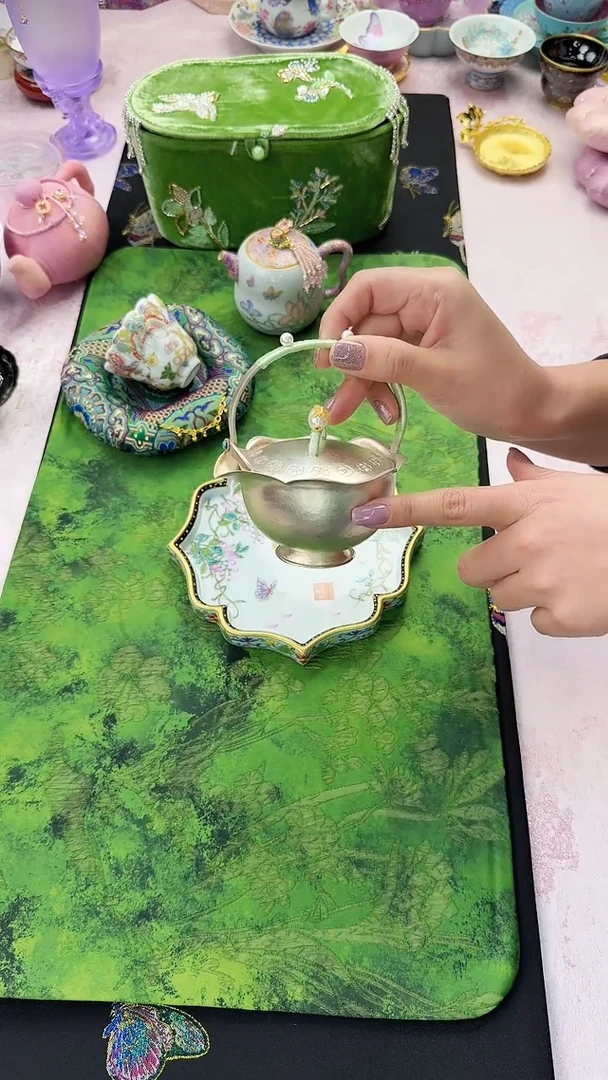 39蜂鸟工坊 樱花漫哑光银壶
