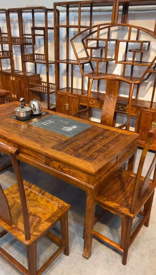 【闪购商品】花梨木类木雕茶桌一套