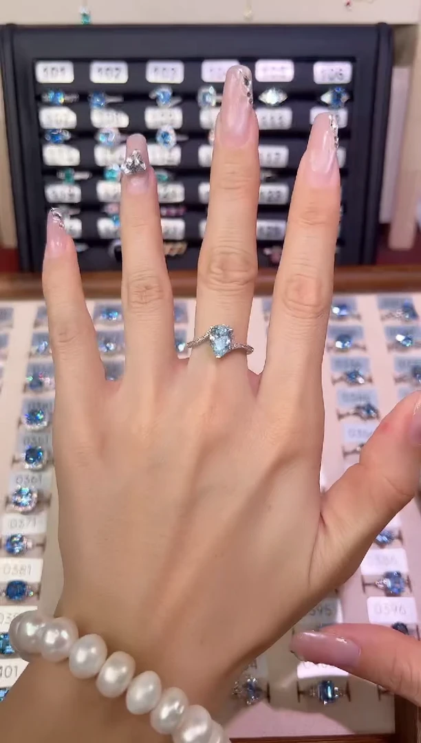 海蓝宝石戒指银S925镶嵌0000