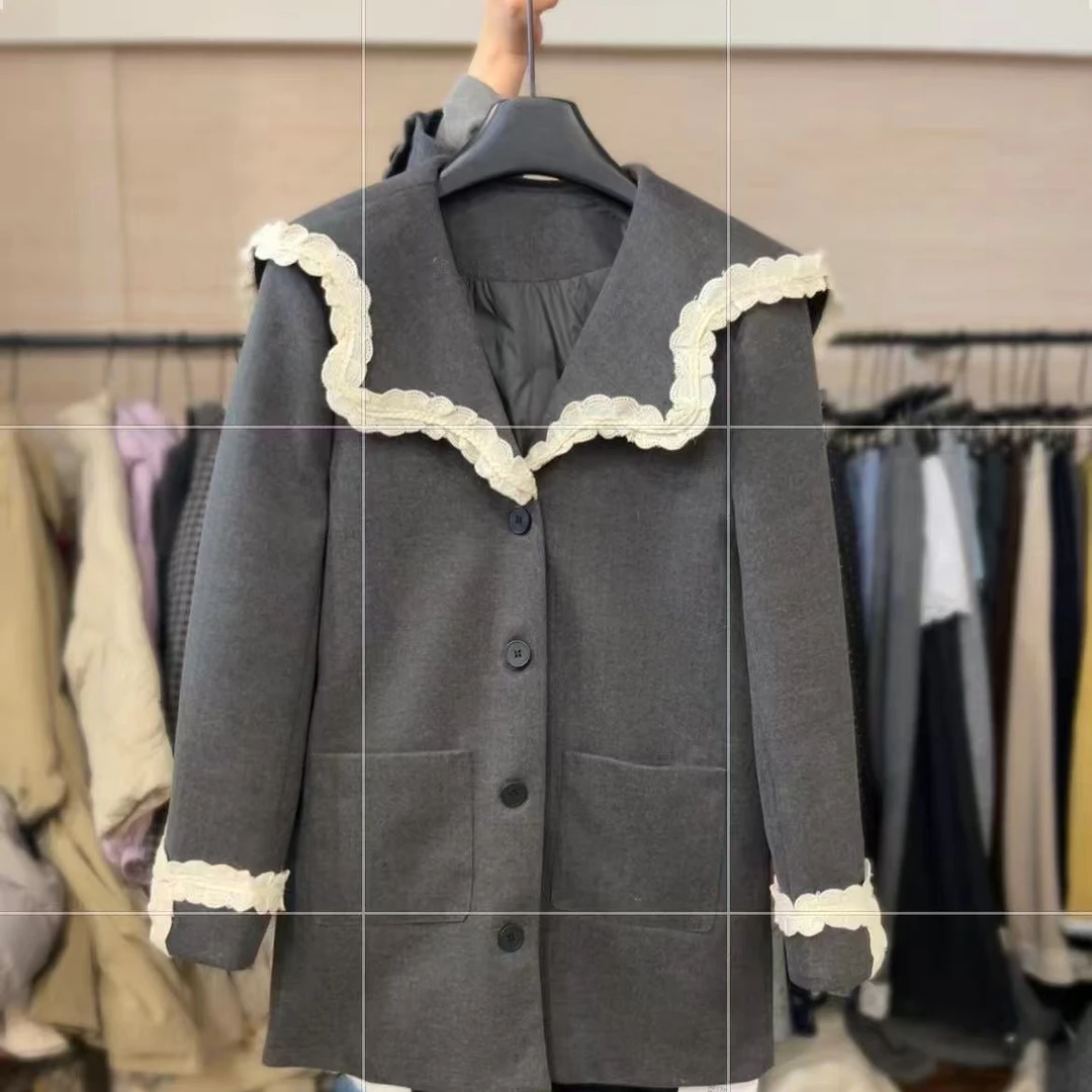 80170丹麦女孩~复古风花边海军领雨雨慵懒外套