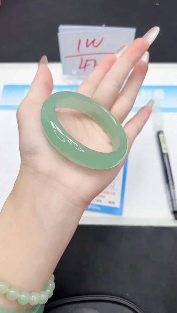 【闪购商品】石英质玉手镯未镶嵌113-54.5